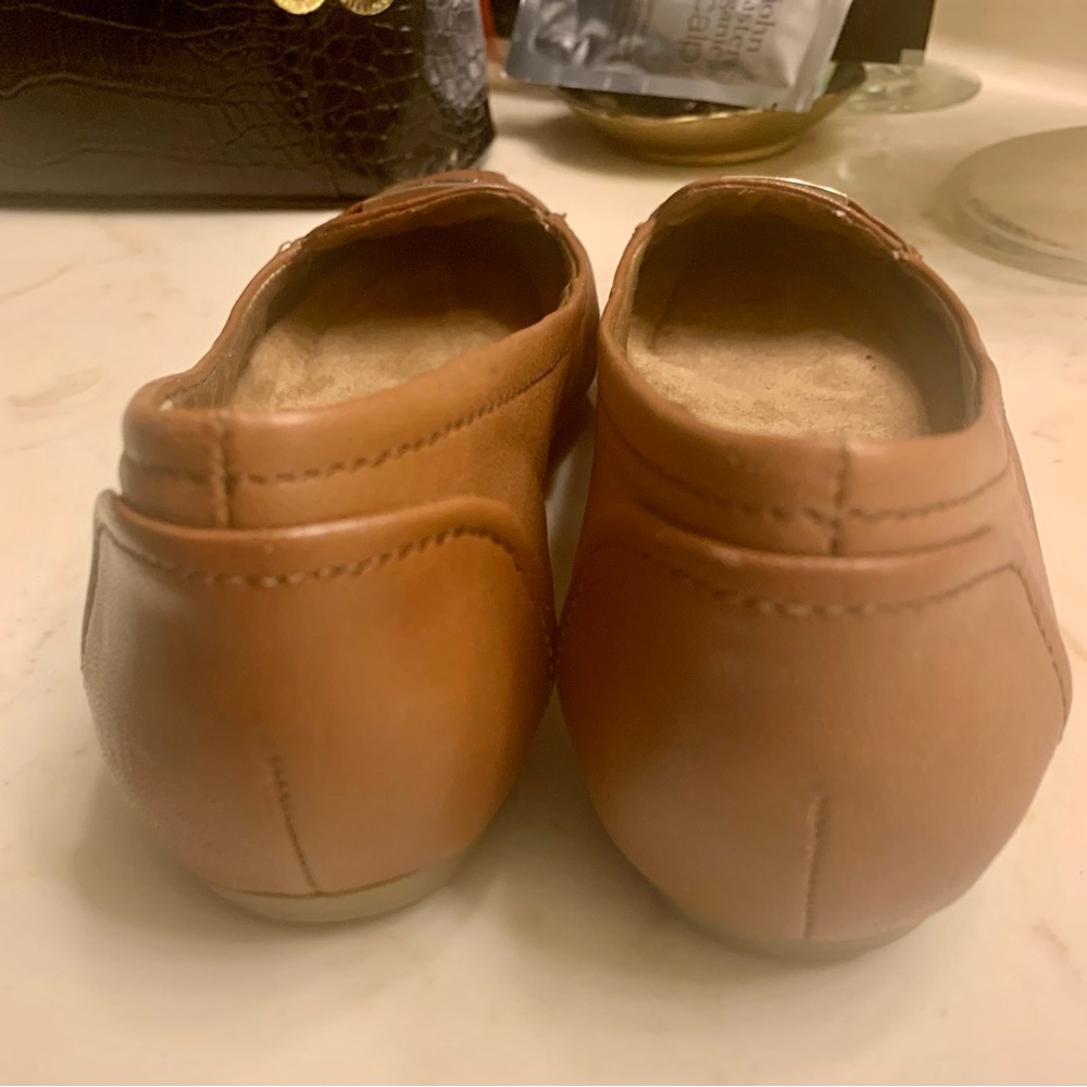Giani Bernini Tan Leather Loafers - Picture 7 of 10